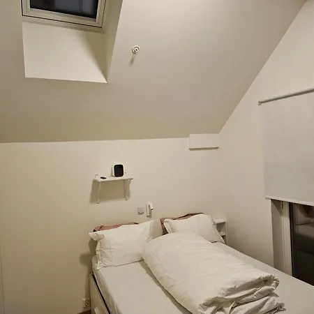 Ny Og Moderne Leilighet, Midt I Byen1 Lägenhet *