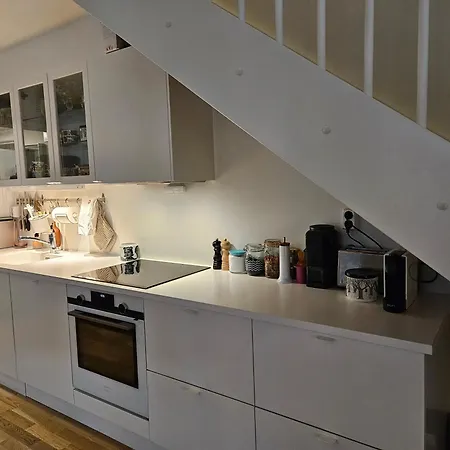 Ny Og Moderne Leilighet, Midt I Byen1 Lägenhet *