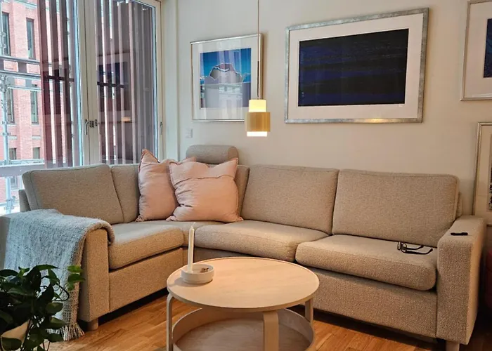 Ny Og Moderne Leilighet, Midt I Byen1 *